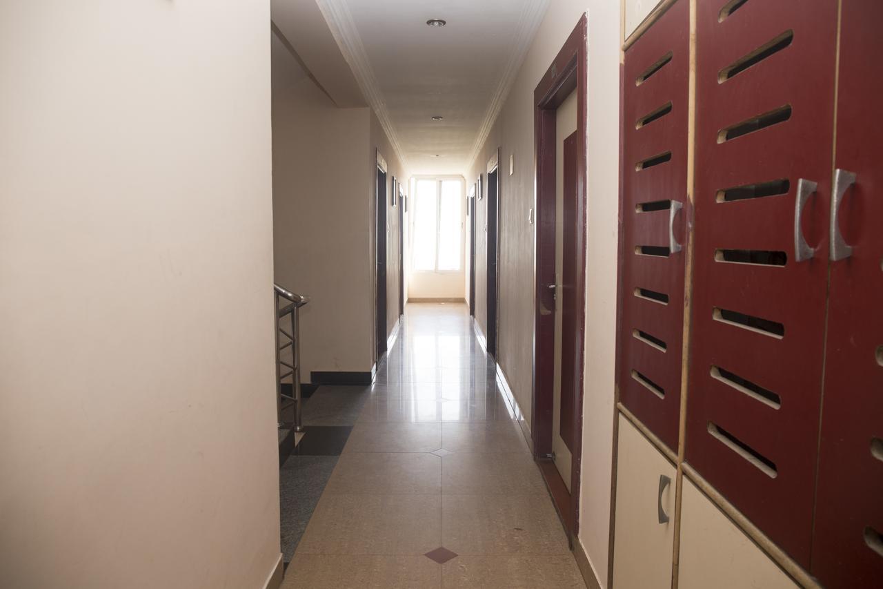 Oyo 3345 Shubham Beach Hotell Puri Exteriör bild